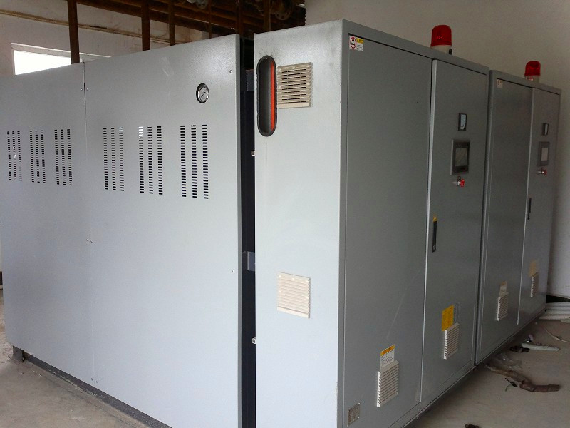冷水機組，冷水機，水冷式冷水機