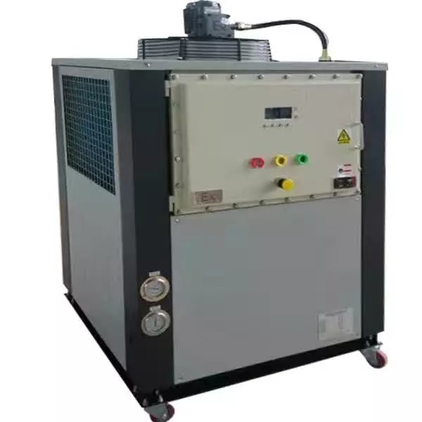 特殊冷水機